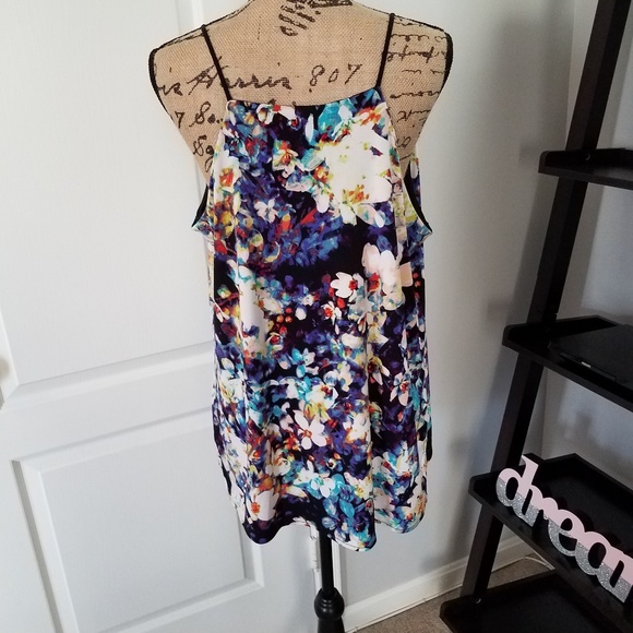 NWT Flower Print cami - Picture 4 of 4